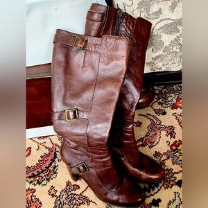 Brown Nine West high boots tall boots up to boot on knee